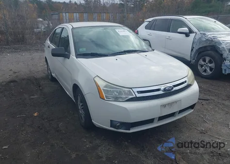 2011 Ford Focus Se z USA, uszkodzony, nr VIN 1FAHP3FN3BW100117